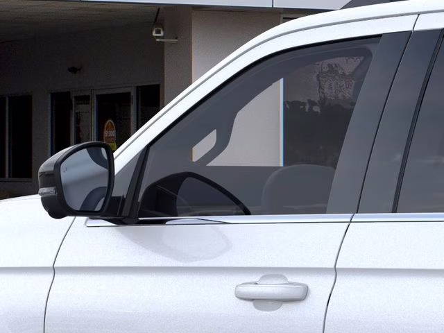 2026 Star White Metallic Tri-Coat Ford Expedition Max Platinum 4X4 SUV