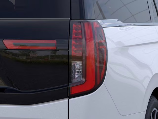 2026 Star White Metallic Tri-Coat Ford Expedition Max Platinum 4X4 SUV