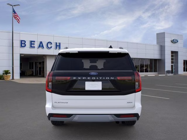 2026 Star White Metallic Tri-Coat Ford Expedition Max Platinum 4X4 SUV