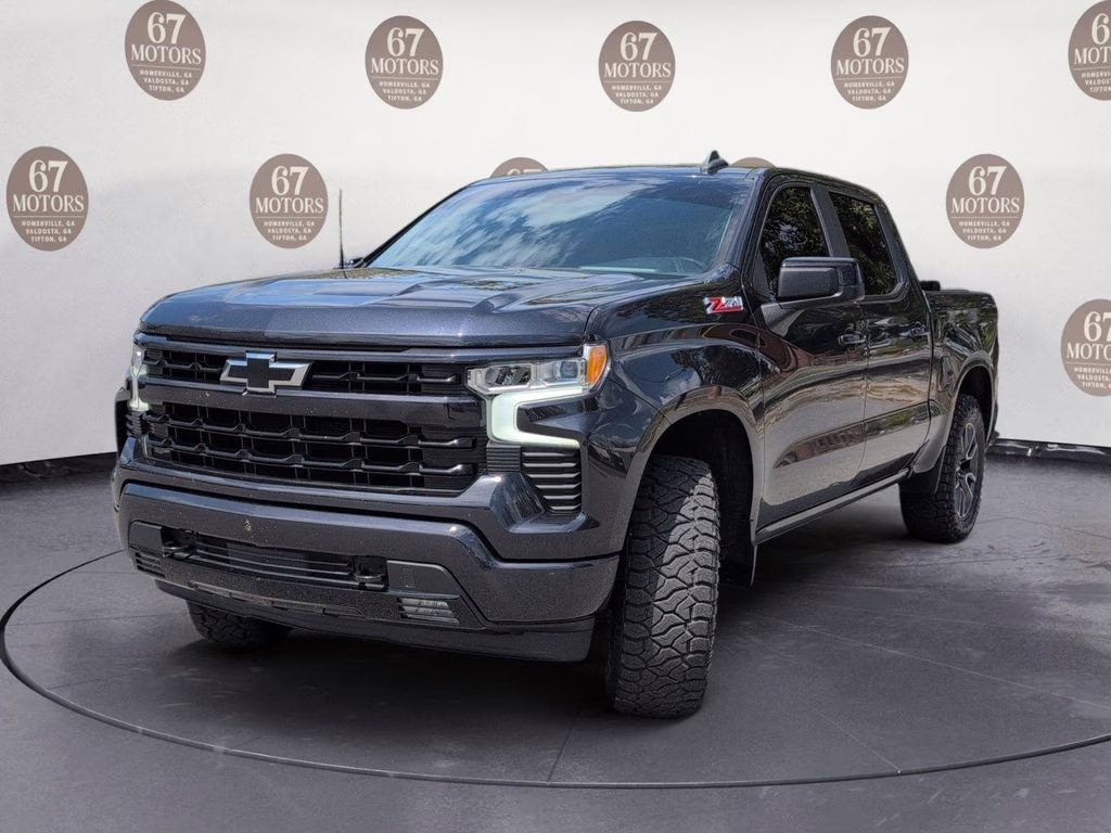 2022 Dark Ash Metallic Chevrolet Silverado 1500 RST 4X4 Truck