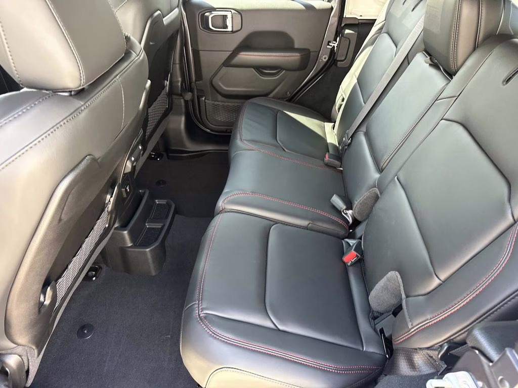 2026 Granite Crystal Metallic Clearcoat Jeep Wrangler Rubicon X 4X4 SUV