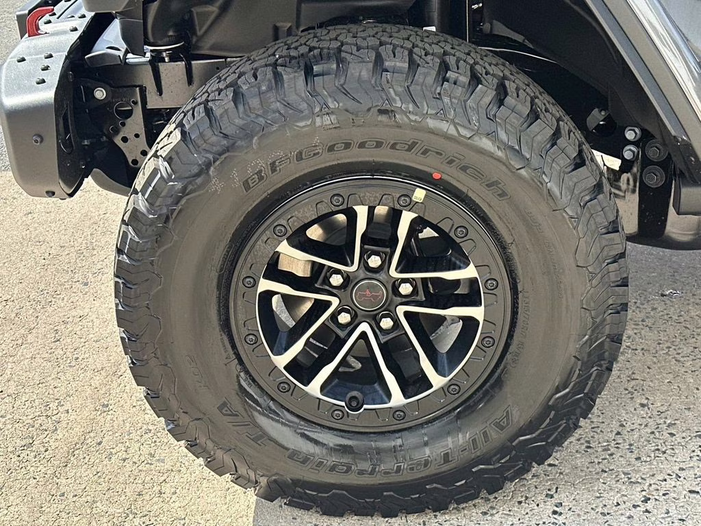 2026 Granite Crystal Metallic Clearcoat Jeep Wrangler Rubicon X 4X4 SUV