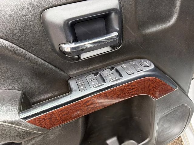 2014 Quicksilver Metallic GMC Sierra 1500 SLE 4X4 Truck