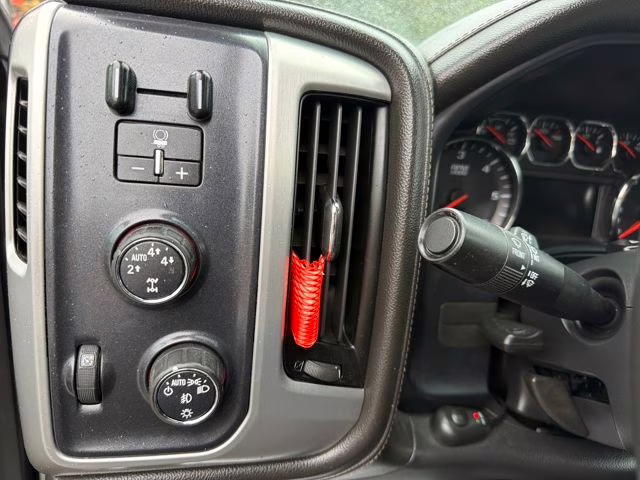 2014 Quicksilver Metallic GMC Sierra 1500 SLE 4X4 Truck