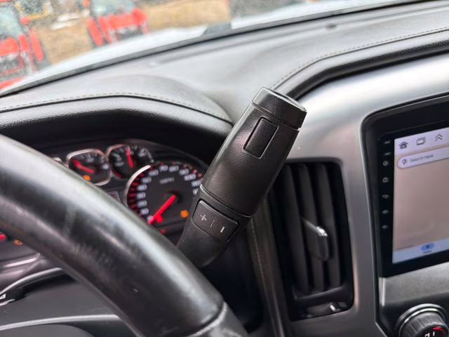 2014 Quicksilver Metallic GMC Sierra 1500 SLE 4X4 Truck