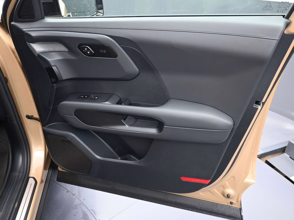 2027 Terrain Brown Kia Telluride Hybrid X-Line SX AWD SUV