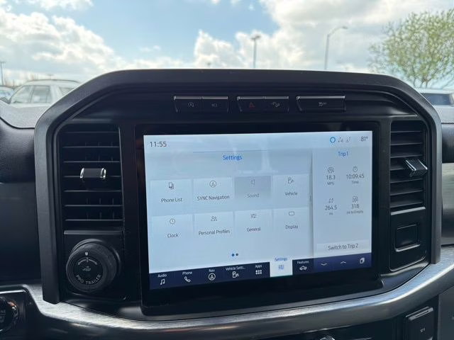 2021 Race Red Ford F-150 Lariat 4X4 Truck