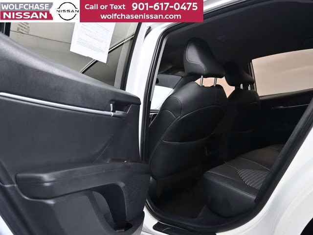 2023 Wind Chill Pearl Toyota Camry SE FWD Sedan