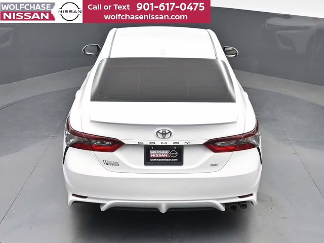 2023 Wind Chill Pearl Toyota Camry SE FWD Sedan