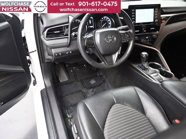 2023 Wind Chill Pearl Toyota Camry SE FWD Sedan