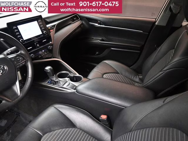 2023 Wind Chill Pearl Toyota Camry SE FWD Sedan