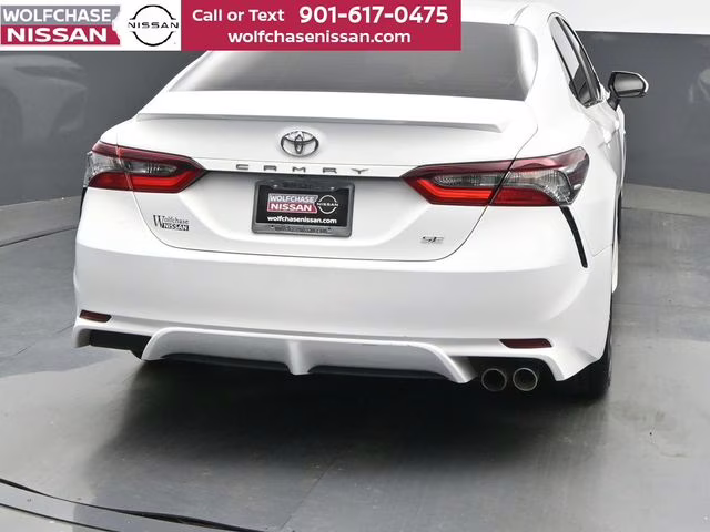 2023 Wind Chill Pearl Toyota Camry SE FWD Sedan