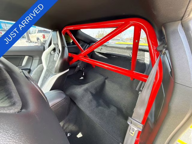 2021 Yellow Ford Mustang Shelby GT500 RWD Coupe