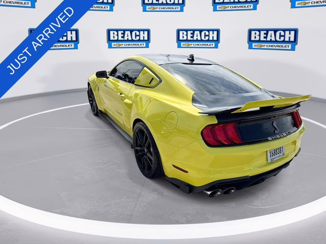 2021 Yellow Ford Mustang Shelby GT500 RWD Coupe