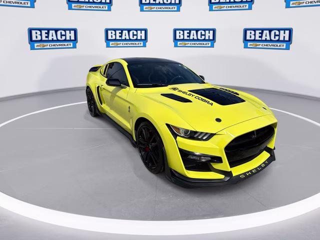 2021 Yellow Ford Mustang Shelby GT500 RWD Coupe