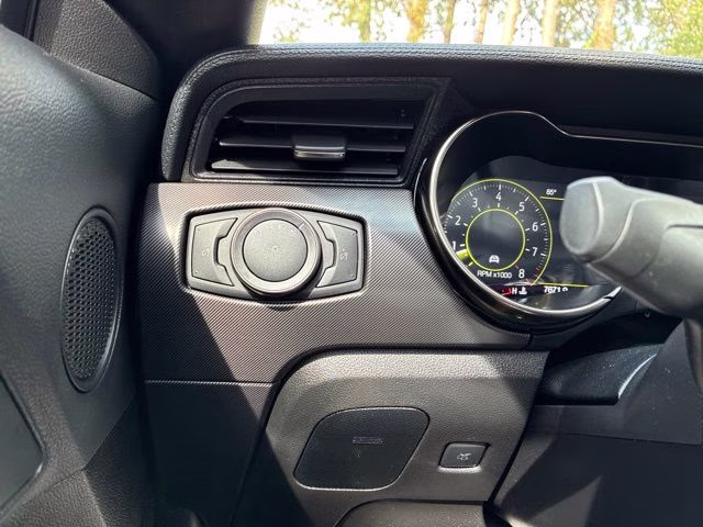 2021 Yellow Ford Mustang Shelby GT500 RWD Coupe