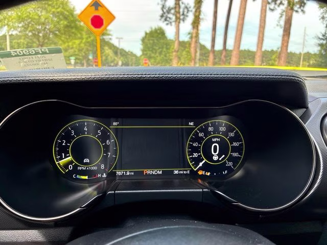 2021 Yellow Ford Mustang Shelby GT500 RWD Coupe