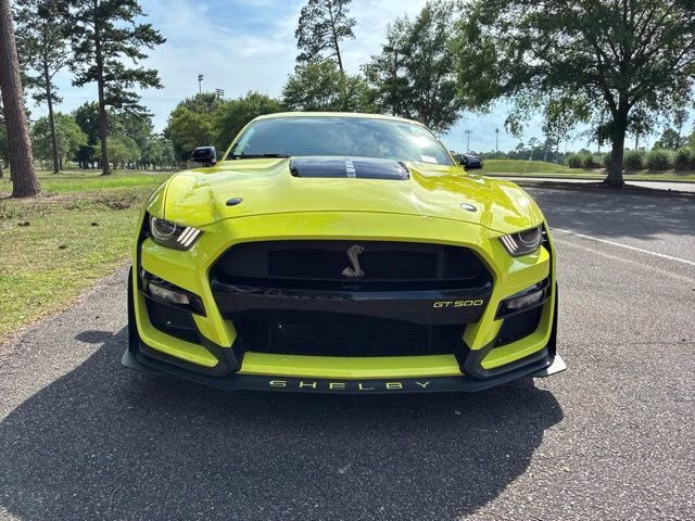 2021 Yellow Ford Mustang Shelby GT500 RWD Coupe
