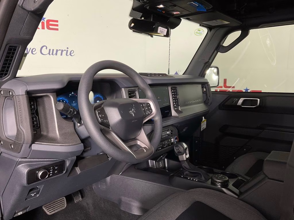 2026 Avalanche Ford Bronco Base 4X4 SUV