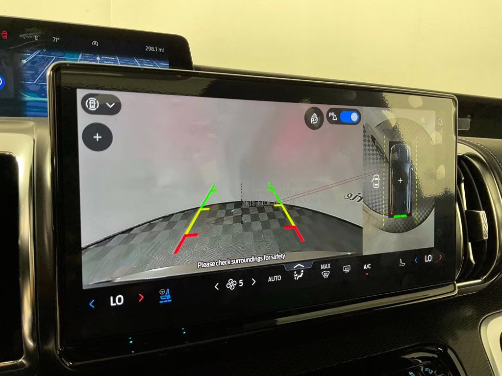 2026 Gray Ford Expedition Platinum 4X4 SUV