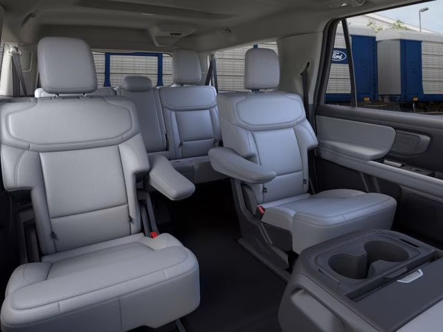 2026 Glacier Gray Metallic Tri-Coat Ford Expedition Max Platinum 4X4 SUV