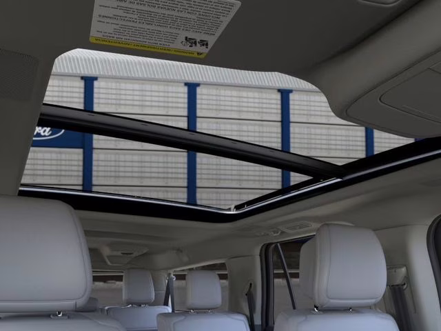 2026 Glacier Gray Metallic Tri-Coat Ford Expedition Max Platinum 4X4 SUV
