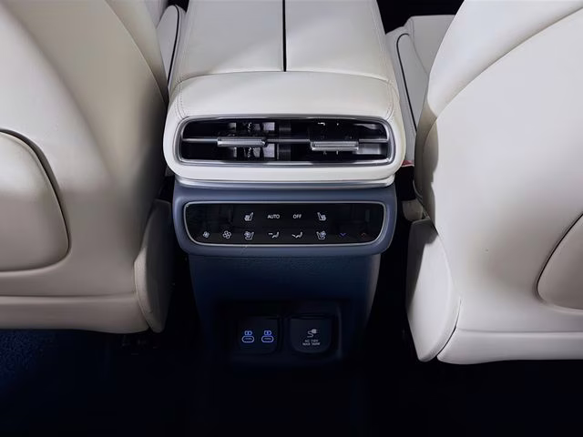 2026 White Genesis GV80 3.5T Prestige AWD SUV