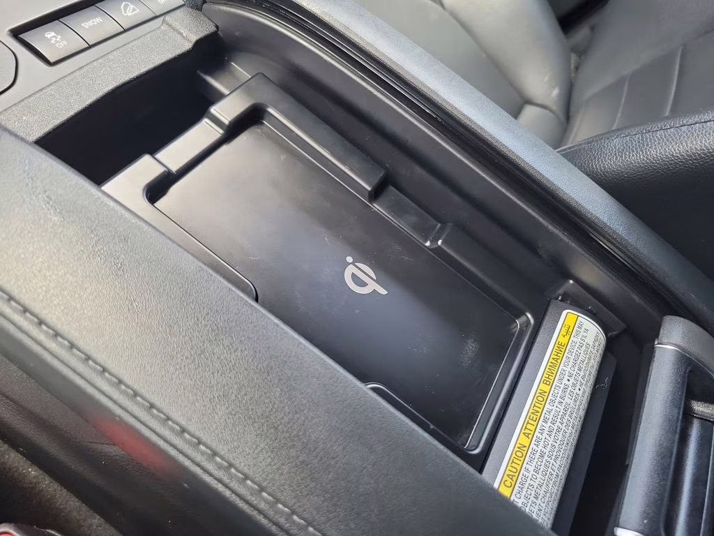 2022 Pearl Toyota Highlander XLE AWD SUV