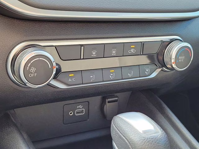 2023 Glacier White Nissan Altima 2.5 S FWD Sedan