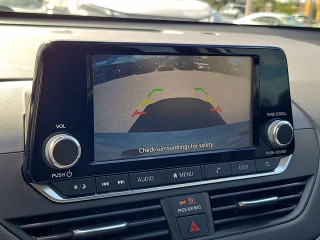 2023 Glacier White Nissan Altima 2.5 S FWD Sedan