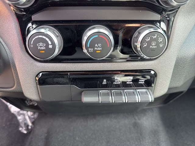 2026 Molten Red Pearlcoat Ram 1500 Tradesman RWD Truck