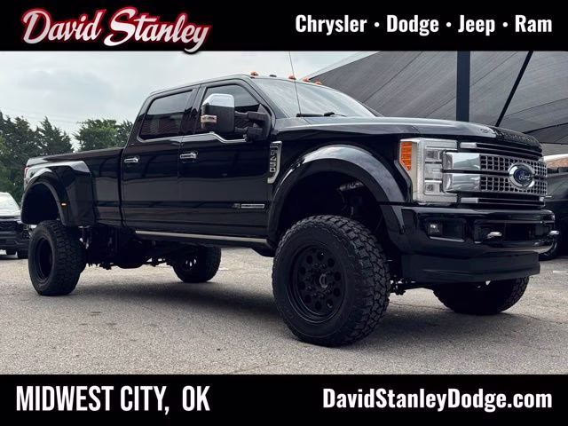 2018 Shadow Black Ford Super Duty F-450 DRW Platinum 4X4 Truck