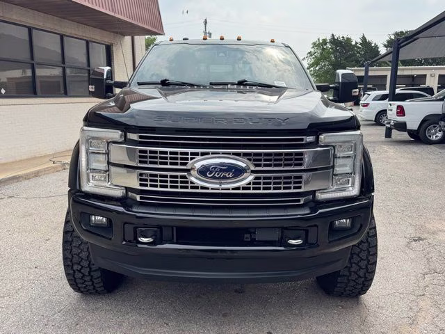 2018 Shadow Black Ford Super Duty F-450 DRW Platinum 4X4 Truck