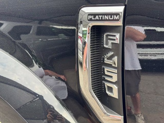 2018 Shadow Black Ford Super Duty F-450 DRW Platinum 4X4 Truck