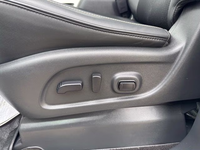 2019 Pearl White Nissan Titan XD PRO-4X 4X4 Truck