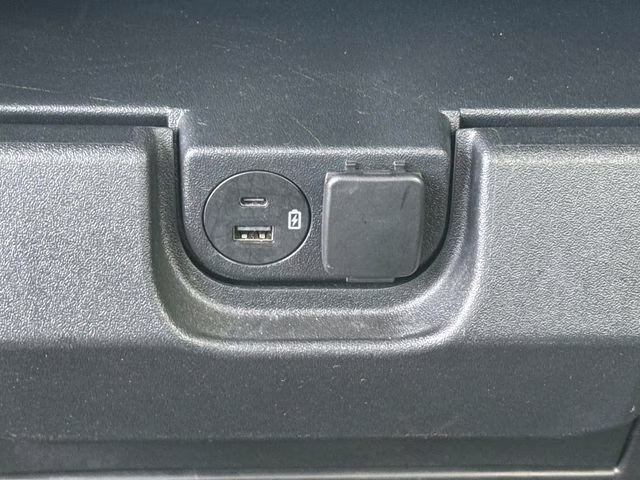 2023 Race Red Ford F-150 XLT RWD Truck