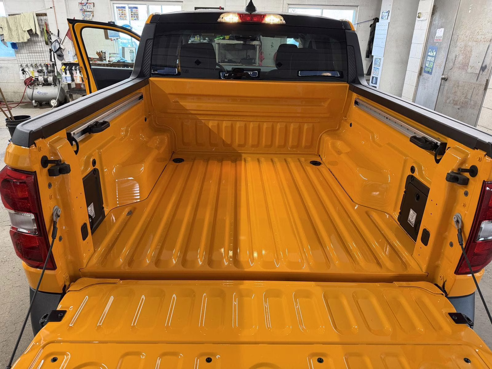 2026 Orange Fury Metallic Tri-Coat Ford Maverick XLT AWD Truck