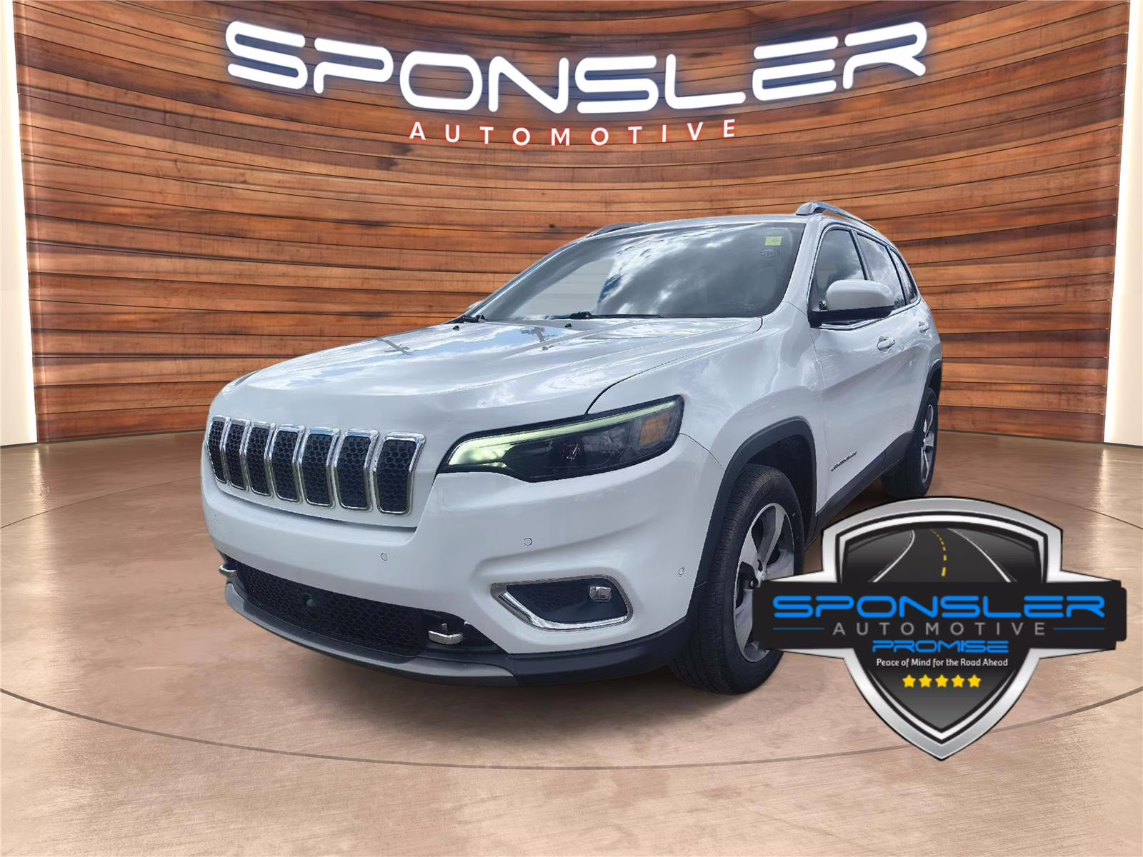 2021 Bright White Clearcoat Jeep Cherokee Limited 4X4 SUV
