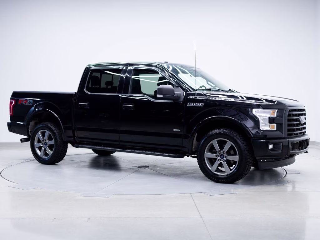 2017 Black Ford F-150 XLT 4X4 Truck
