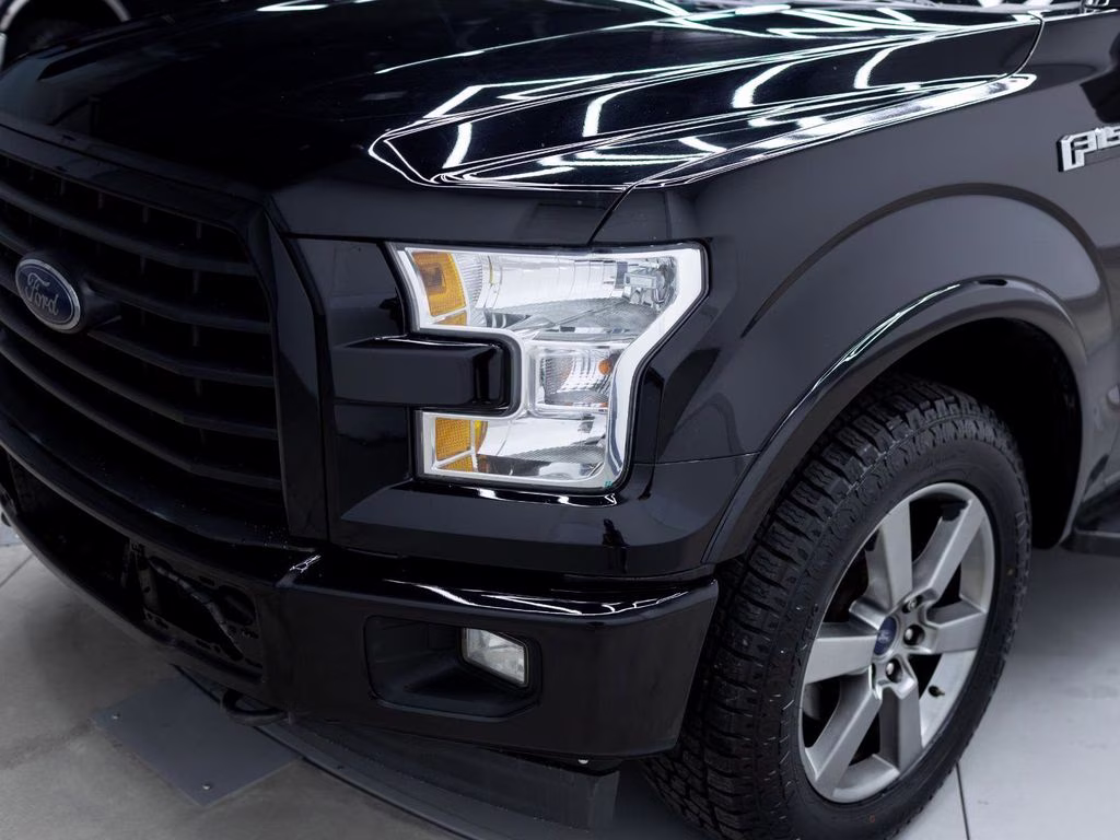 2017 Black Ford F-150 XLT 4X4 Truck