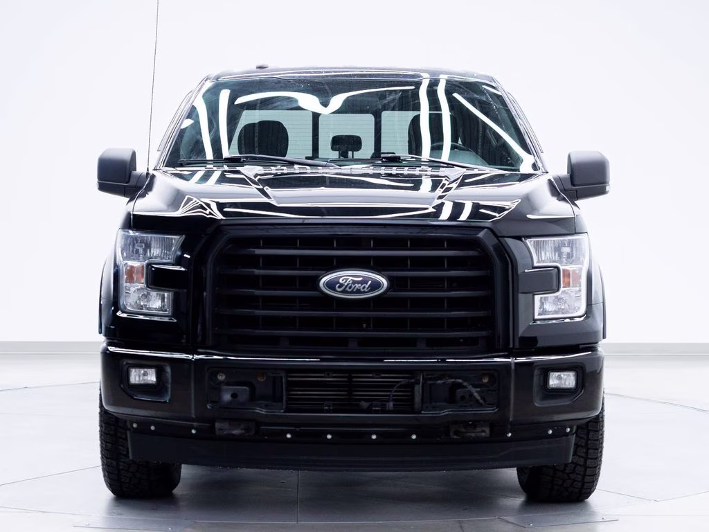 2017 Black Ford F-150 XLT 4X4 Truck