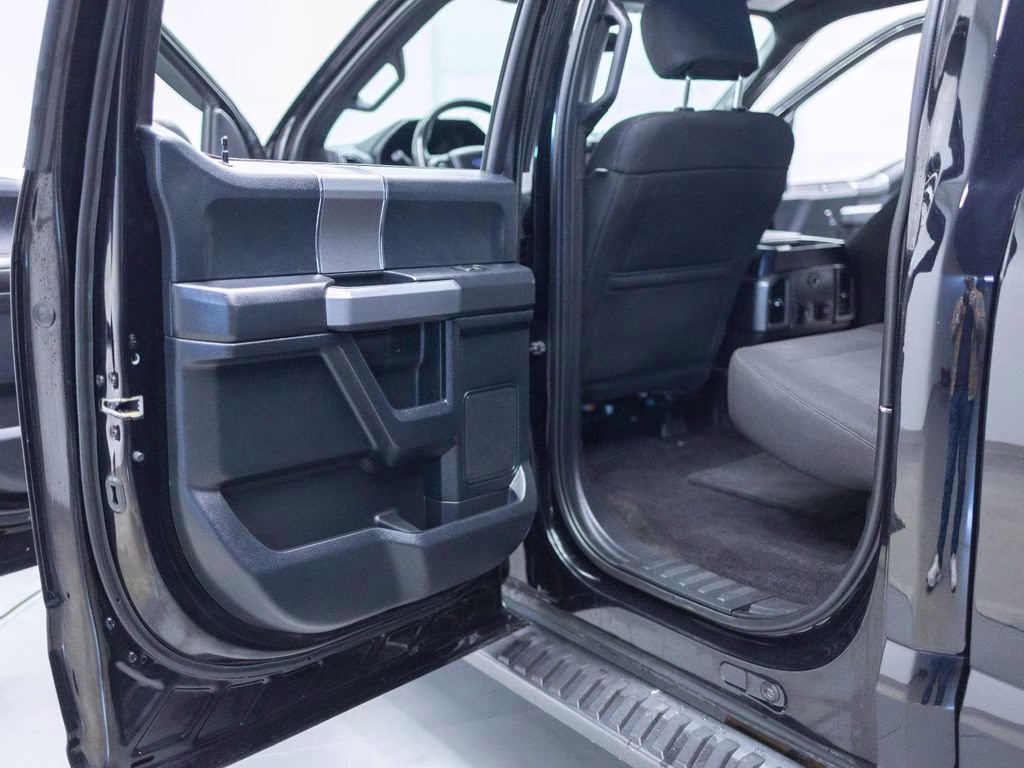 2017 Black Ford F-150 XLT 4X4 Truck