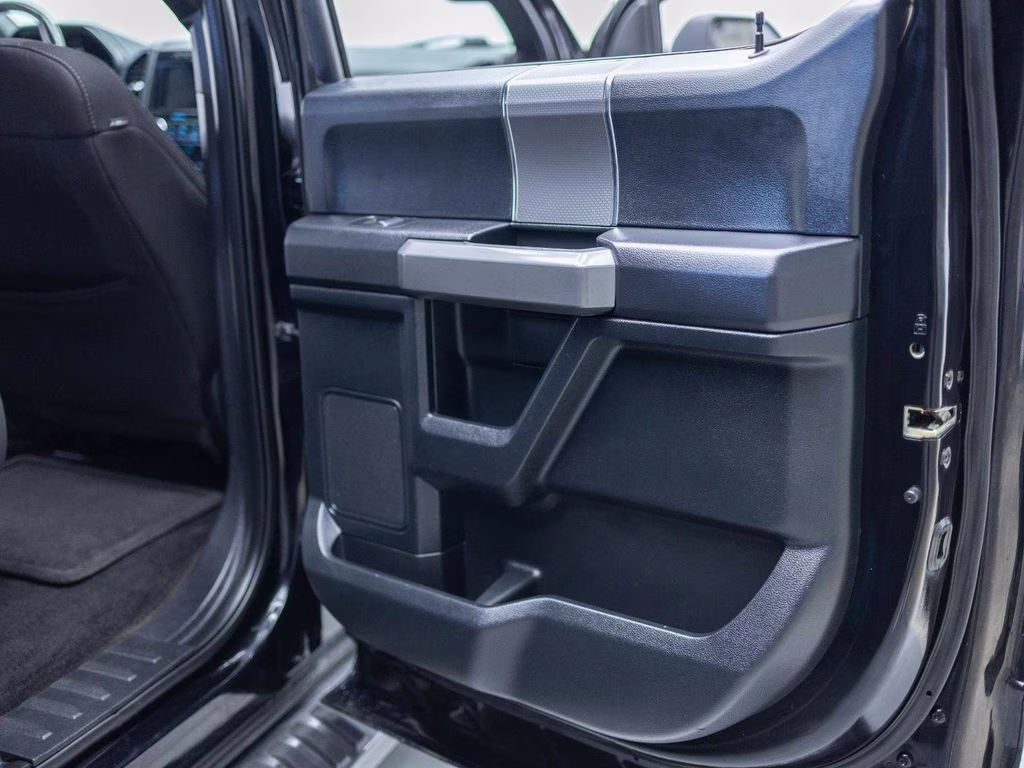 2017 Black Ford F-150 XLT 4X4 Truck