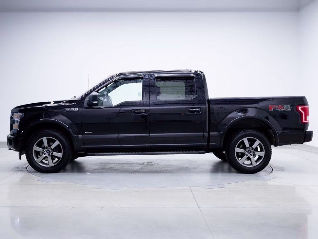 2017 Black Ford F-150 XLT 4X4 Truck