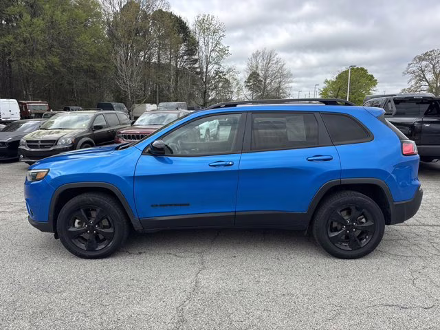 2023 Hydro Blue Pearlcoat Jeep Cherokee Altitude Lux 4X4 SUV