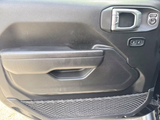 2023 Black Clearcoat Jeep Gladiator Willys 4X4 Truck