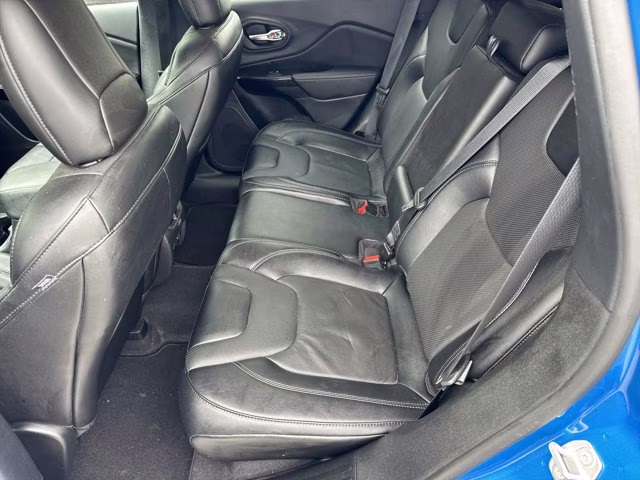 2023 Hydro Blue Pearlcoat Jeep Cherokee Altitude Lux 4X4 SUV