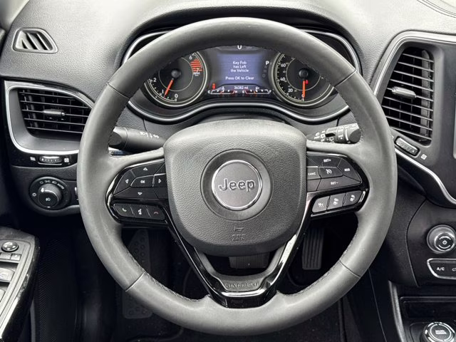 2023 Hydro Blue Pearlcoat Jeep Cherokee Altitude Lux 4X4 SUV