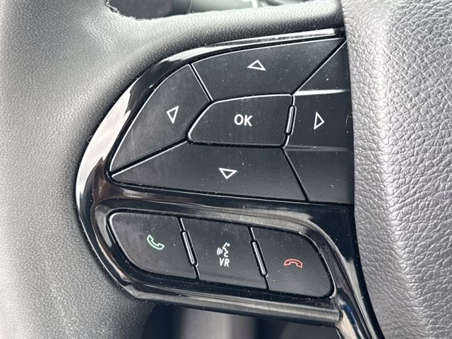 2023 Hydro Blue Pearlcoat Jeep Cherokee Altitude Lux 4X4 SUV