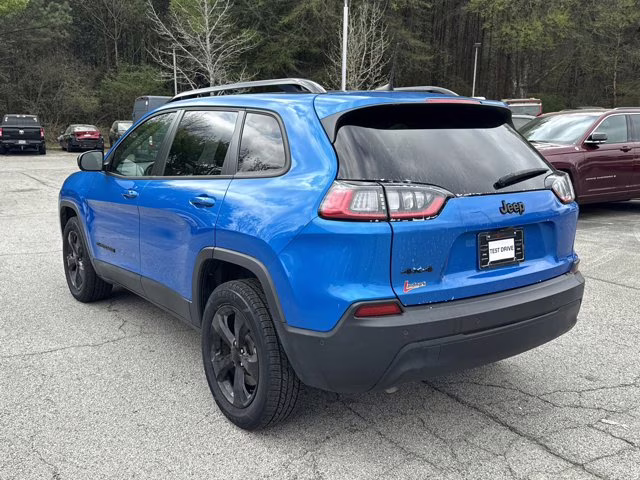 2023 Hydro Blue Pearlcoat Jeep Cherokee Altitude Lux 4X4 SUV